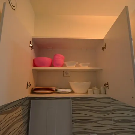 Apartment Apartman Gold Novi Sad